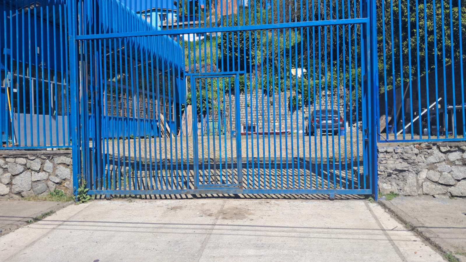 Acceso vehicular